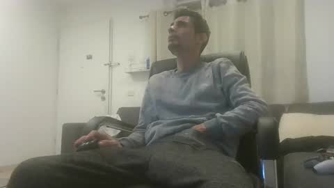 crazy101 online show from January 2025 11:44:02 PM