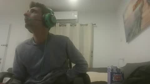 crazy101 online show from January 2025 03:08:01 AM