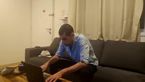 crazy101 online show from November 2025 05:58:02 PM