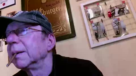 Snapshot of 64shorty chatting on April 2026 09:34:01 AM 64shorty online show from April 2026 09:34:01 AM