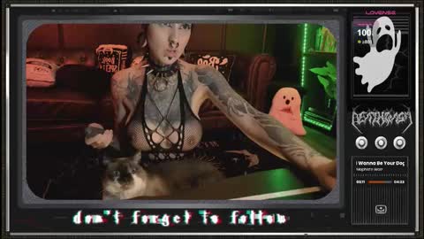 Juune online show from January 2026 07:17:01 PM