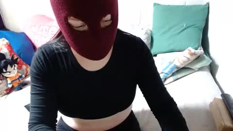 Snapshot of 666maskgirl chatting on January 2025 06:20:01 PM SHANNON online show from January 2025 06:20:01 PM