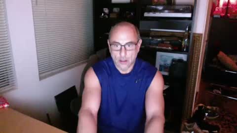 daddy vegas  for single women and couples here online show from December 2024 01:14:01 PM