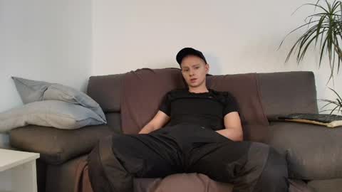 chico online show from April 2026 09:18:01 AM