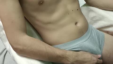 Lukas online show from November 2025 09:48:02 PM