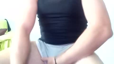 69angelito69 online show from October 2025 02:18:02 PM