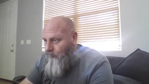 Snapshot of 69singledad79 chatting on December 2024 06:06:02 PM 69singledad79 online show from December 2024 06:06:02 PM