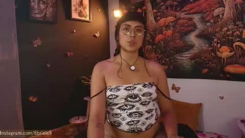 B R I E L A  online show from February 2026 06:25:01 PM