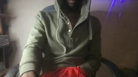 Snapshot of 6foot3and8inches chatting on December 2024 12:37:02 AM dark  stormy online show from December 2024 12:37:02 AM