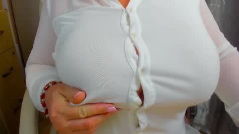 Snapshot of 777_brendi_777 chatting on October 2025 08:03:01 AM Brendi online show from October 2025 08:03:01 AM