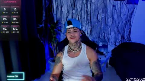 Stefan online show from October 2025 01:38:01 AM