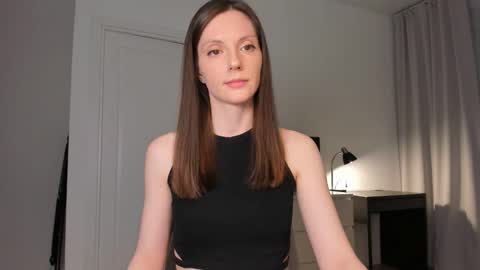 Anna online show from February 2026 06:39:01 PM