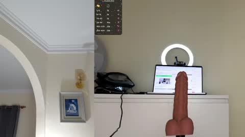 Mila online show from April 2026 07:59:01 PM