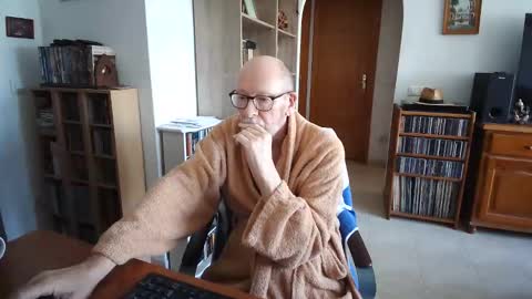  Papi  online show from February 2026 10:03:02 AM