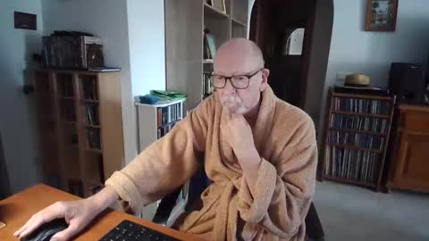  Papi  online show from April 2026 09:43:01 AM