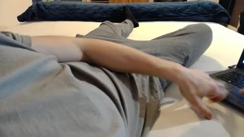 Snapshot of 87johnny chatting on February 2025 04:22:01 PM 87johnny online show from February 2025 04:22:01 PM