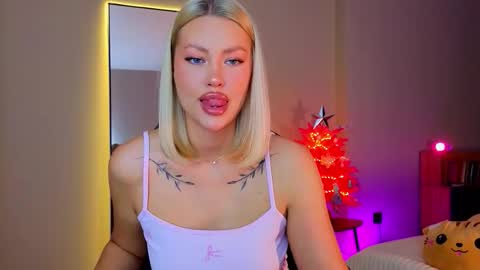 Nura online show from November 2025 02:33:02 AM