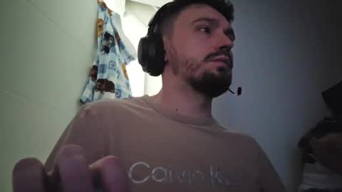 8inchdude93 online show from June 2026 11:57:01 AM
