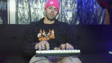 EvelDicknievel1 online show from October 2025 12:47:01 AM