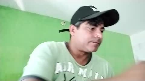 9vinhocamshow online show from December 2024 04:43:02 PM