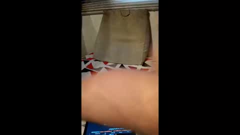 Andres online show from April 2026 10:18:01 PM