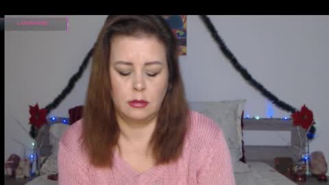 Delilah online show from December 2025 05:47:02 AM