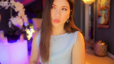 Sophia  online show from October 2025 02:55:02 AM