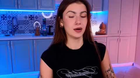 Willow online show from October 2025 09:13:01 PM