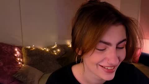 Willow online show from November 2025 09:35:02 PM