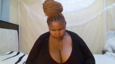 Snapshot of _abbey2 chatting on February 2026 05:05:02 AM abbey online show from February 2026 05:05:02 AM