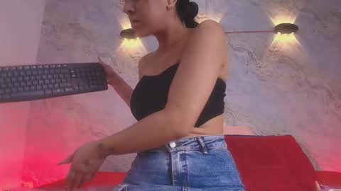 Snapshot of _abby_rouss chatting on October 2025 03:14:01 AM abby rouss online show from October 2025 03:14:01 AM