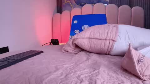 Snapshot of _abby_rouss chatting on December 2025 03:01:01 AM abby rouss online show from December 2025 03:01:01 AM