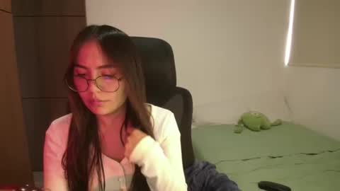 abby 3 online show from May 2026 04:35:01 PM