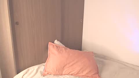 _abrill_20 online show from March 2026 02:42:01 PM