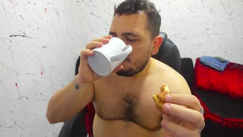     ----       online show from February 2025 04:35:01 AM