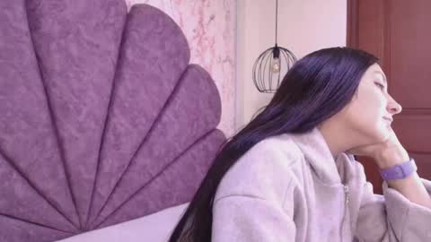  Alaia online show from December 2025 11:38:02 AM