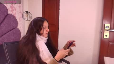  Alaia online show from February 2026 11:43:02 AM