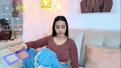 Snapshot of _alanajones_ chatting on October 2025 02:58:02 PM ALANA  online show from October 2025 02:58:02 PM