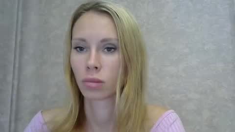 Snapshot of _alex1819 chatting on September 2025 07:32:01 AM _alex1819 online show from September 2025 07:32:01 AM