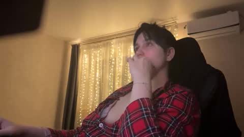 Snapshot of _alicebliss chatting on January 2026 09:02:02 PM Alice online show from January 2026 09:02:02 PM