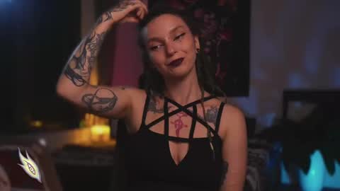 Snapshot of _alicemorrison_ chatting on February 2025 04:35:02 PM Alice Morrison Mistress Datura online show from February 2025 04:35:02 PM