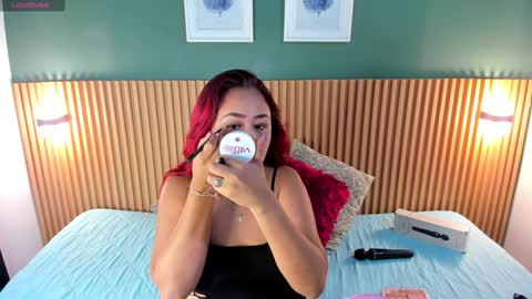 Snapshot of _anavictoria_ chatting on January 2025 06:05:02 PM Ana Victoria online show from January 2025 06:05:02 PM