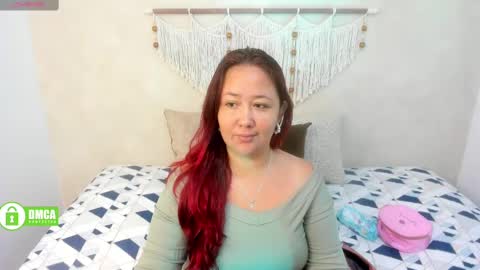 Snapshot of _anavictoria_ chatting on September 2025 12:05:01 PM Ana Victoria online show from September 2025 12:05:01 PM