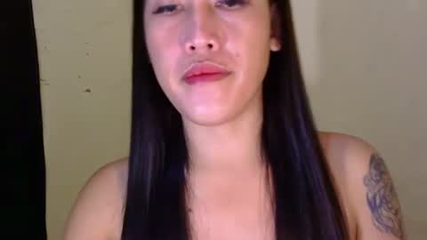 Snapshot of _angelari_ chatting on September 2025 09:36:02 PM Pearl online show from September 2025 09:36:02 PM