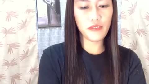 Snapshot of _angelari_ chatting on September 2025 05:56:01 AM Pearl online show from September 2025 05:56:01 AM