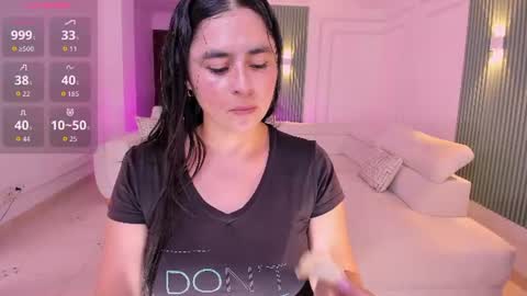 Snapshot of _anna_parker_ chatting on June 2026 07:16:02 PM Ana online show from June 2026 07:16:02 PM