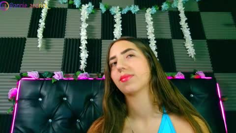 Snapshot of _annie_andrick_ chatting on February 2026 01:38:02 PM Annie Andrick online show from February 2026 01:38:02 PM