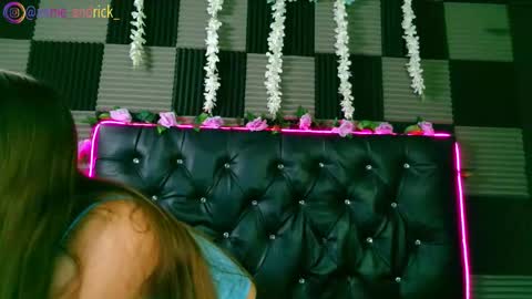 Snapshot of _annie_andrick_ chatting on February 2026 01:08:02 PM Annie Andrick online show from February 2026 01:08:02 PM