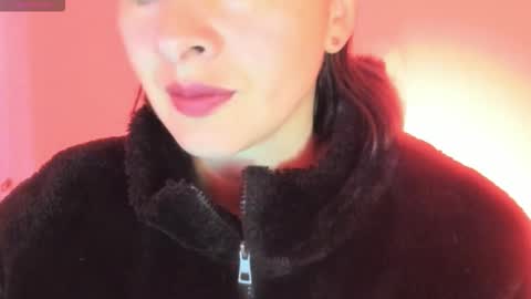 antonia online show from November 2025 10:37:01 AM