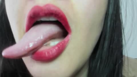 antonia online show from February 2026 02:54:02 PM